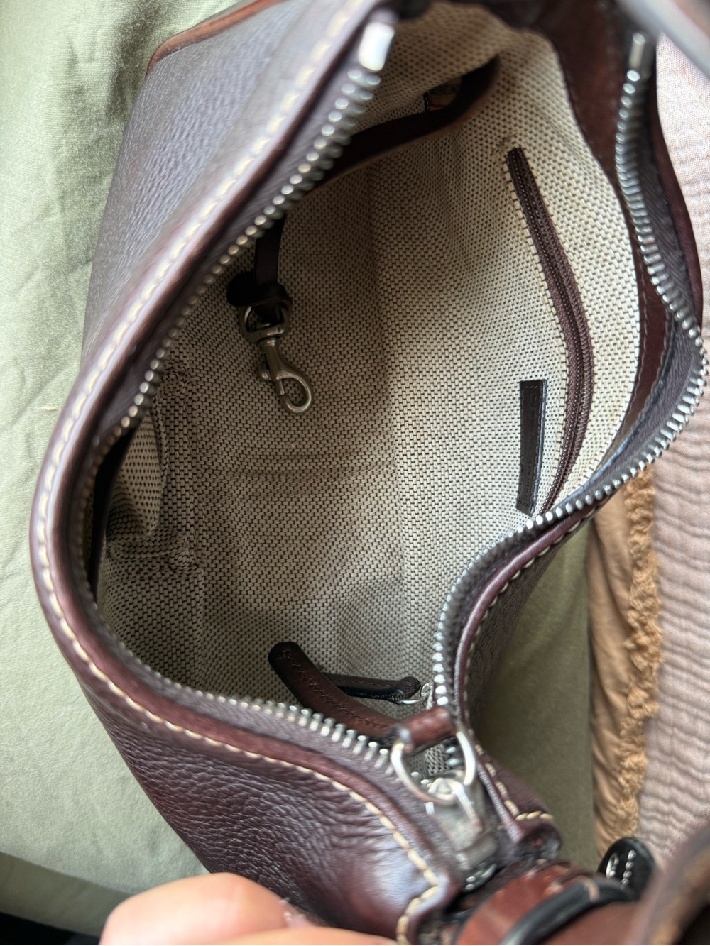 Vintage small Dooney & Bourke Dark Brown Pebbled Leather Shoulder Bag - Picture 7 of 8